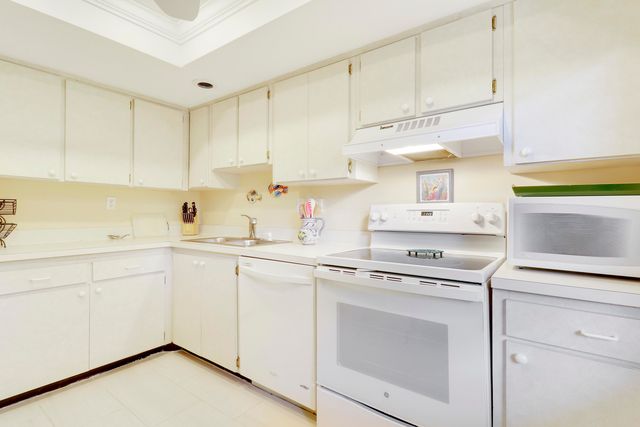 375 S Beach Road 102b, Jupiter, FL 33469