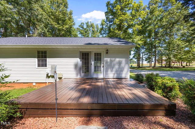 2819 John Lewis Road, Burlington, NC 27217