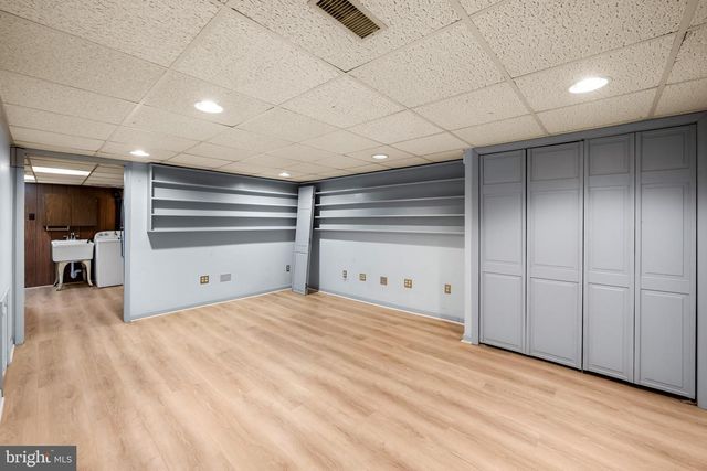 215 GROVE PARK RD, Brooklyn Park, MD 21225