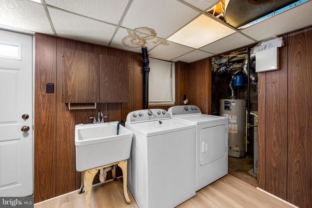 215 GROVE PARK RD, Brooklyn Park, MD 21225