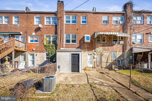 215 GROVE PARK RD, Brooklyn Park, MD 21225