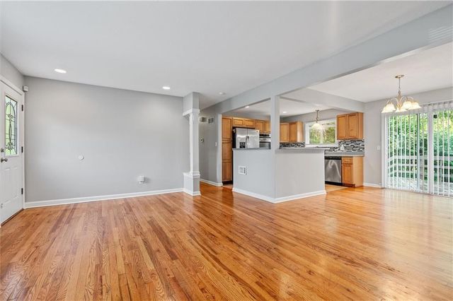 11827 E 50TH Terrace, Kansas City, MO 64133