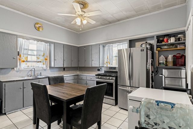 25-27 Bulfinch Street, Lynn, MA 01904