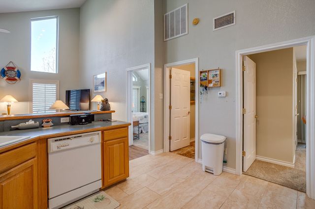 922 S Lakeview Drive, Gordon, TX 76453