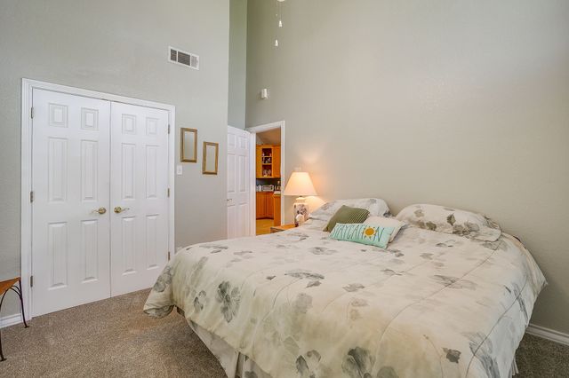 922 S Lakeview Drive, Gordon, TX 76453