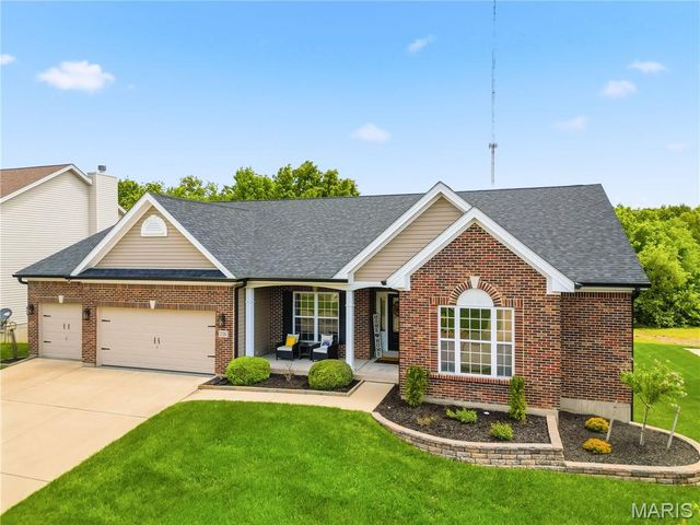3126 Brook Hollow Drive, O'fallon, MO 63366