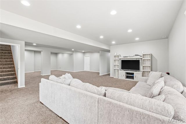3126 Brook Hollow Drive, O'fallon, MO 63366