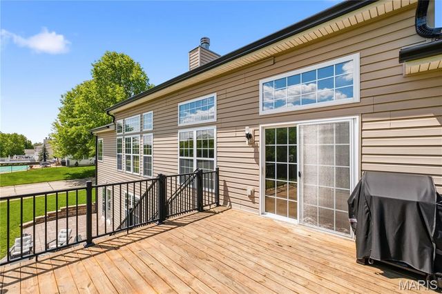 3126 Brook Hollow Drive, O'fallon, MO 63366