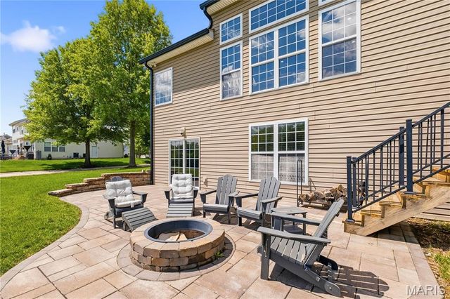 3126 Brook Hollow Drive, O'fallon, MO 63366