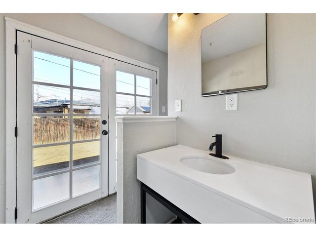 1025 Elmer Dr, Northglenn, CO 80233