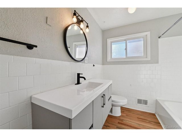 1025 Elmer Dr, Northglenn, CO 80233