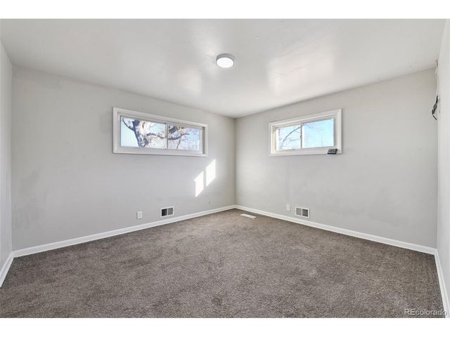 1025 Elmer Dr, Northglenn, CO 80233