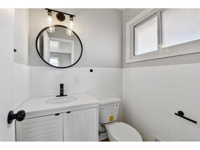 1025 Elmer Dr, Northglenn, CO 80233