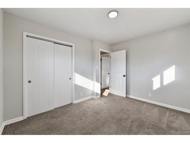 1025 Elmer Dr, Northglenn, CO 80233