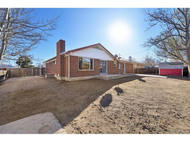 1025 Elmer Dr, Northglenn, CO 80233