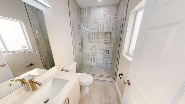 1284 NE 111th St 1284, Miami, FL 33161