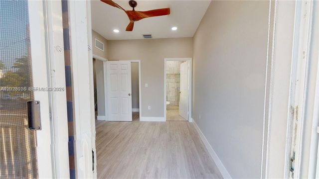 1284 NE 111th St 1284, Miami, FL 33161
