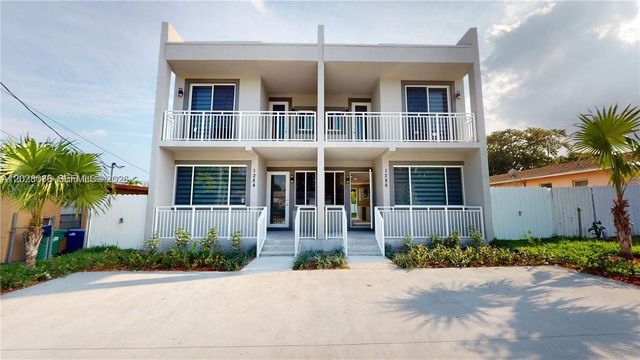 1284 NE 111th St 1284, Miami, FL 33161