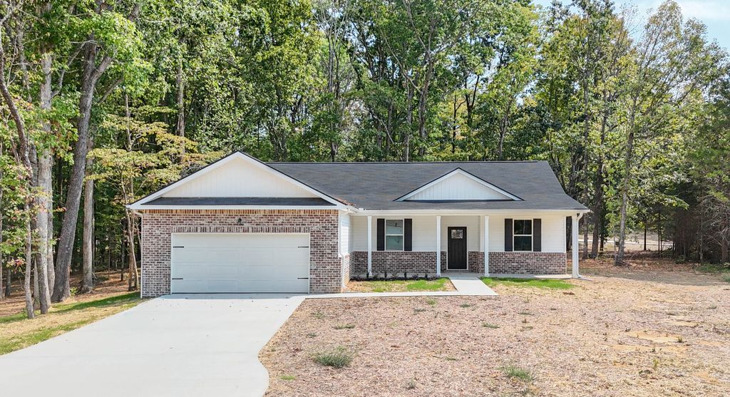 202 Crepe Myrtle Drive, Dickson, TN 37055