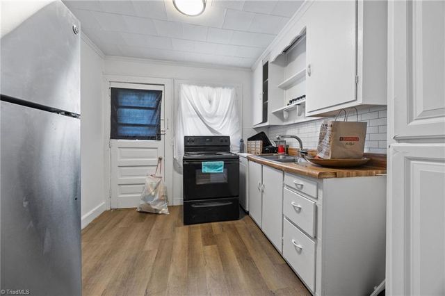 102, 104, 106 Warner Street, Thomasville, NC 27360