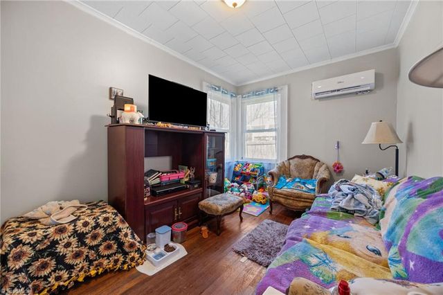 102, 104, 106 Warner Street, Thomasville, NC 27360