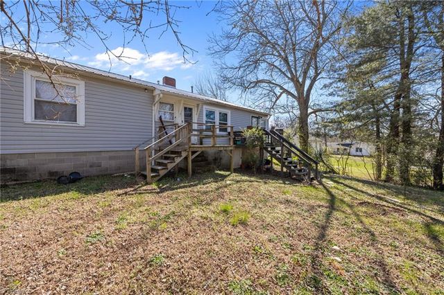 102, 104, 106 Warner Street, Thomasville, NC 27360