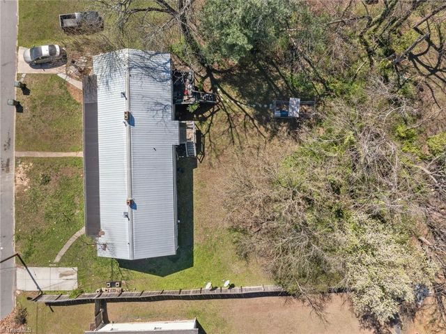 102, 104, 106 Warner Street, Thomasville, NC 27360