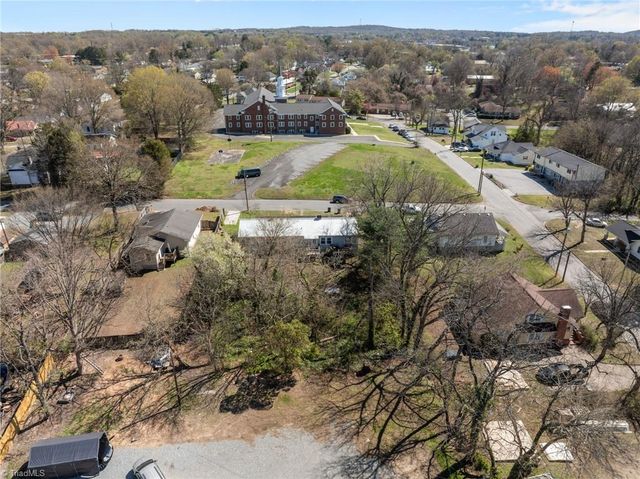 102, 104, 106 Warner Street, Thomasville, NC 27360