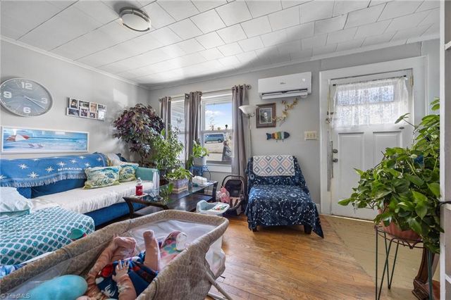 102, 104, 106 Warner Street, Thomasville, NC 27360