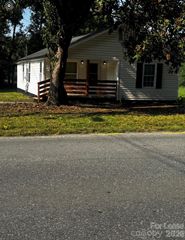 6124 Old Mt Holly Road, Charlotte, NC 28208