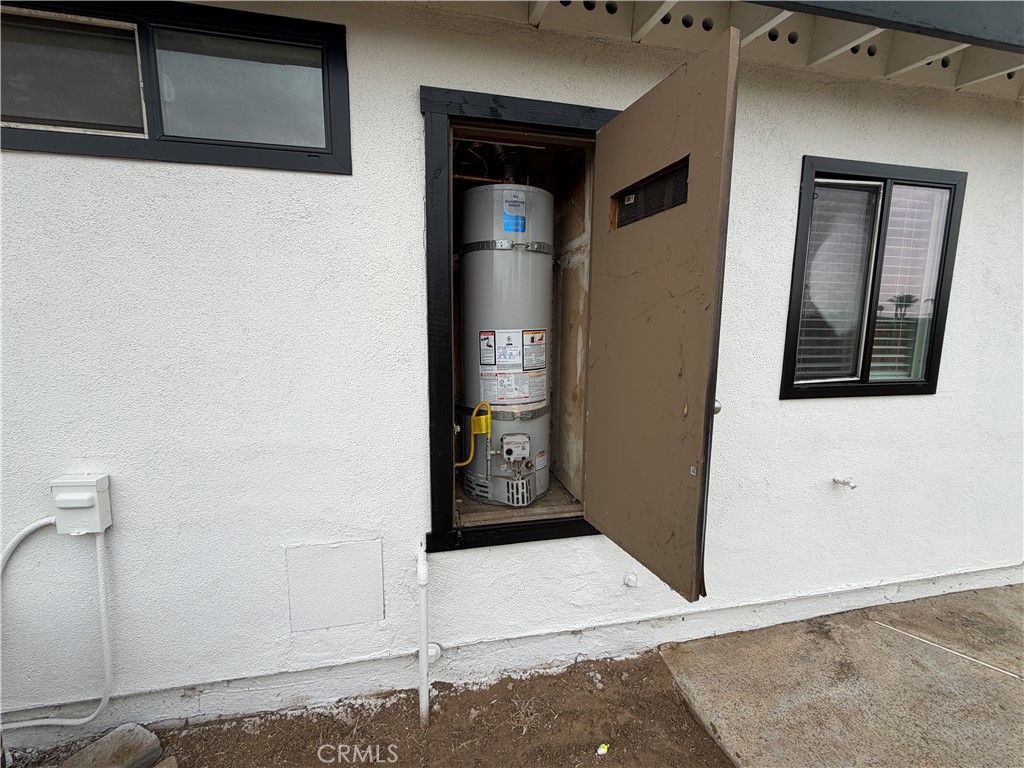 Image 39 of property listing at 7335 Lydia Avenue, Riverside, CA 92504