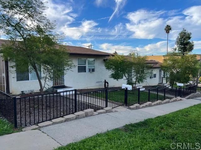 403-11 4th Ave, Escondido, CA 92025