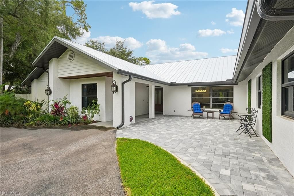 4980 Tamarind Ridge DR, NAPLES, FL 34119 — exterior