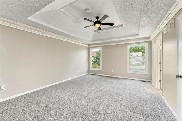 146 W Colleen Drive, Gardner, KS 66030