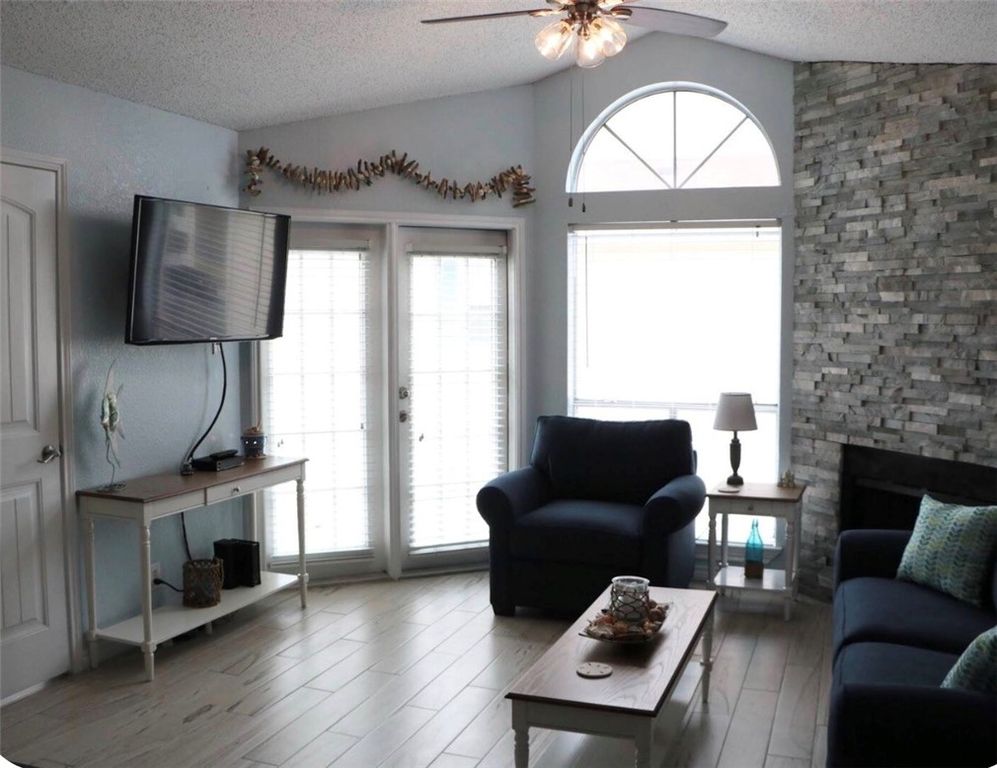 14721 Whitecap Blvd 316, Corpus Christi, TX 78418 — photo 3
