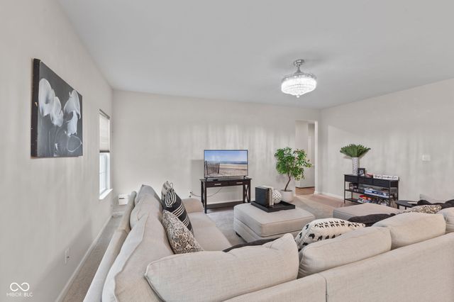 453 Gathering Lane, Greenwood, IN 46143