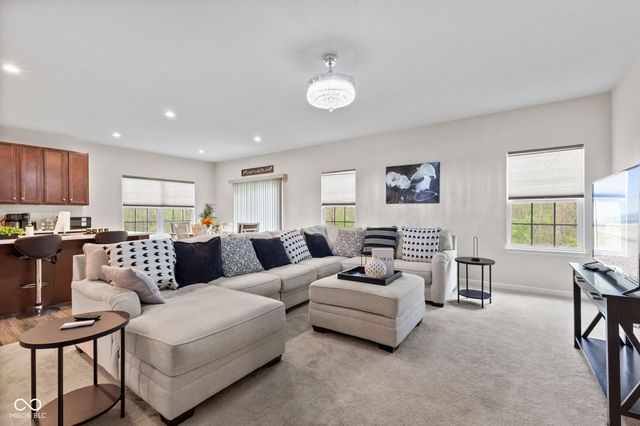 453 Gathering Lane, Greenwood, IN 46143