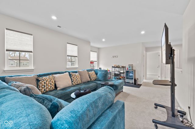 453 Gathering Lane, Greenwood, IN 46143