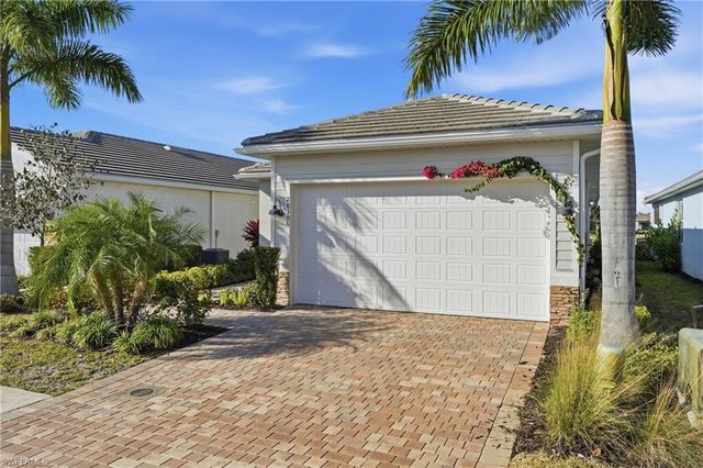 28306 Captiva Shell LOOP, Bonita Springs, FL 34135