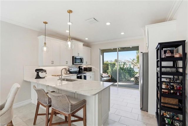 28306 Captiva Shell LOOP, Bonita Springs, FL 34135