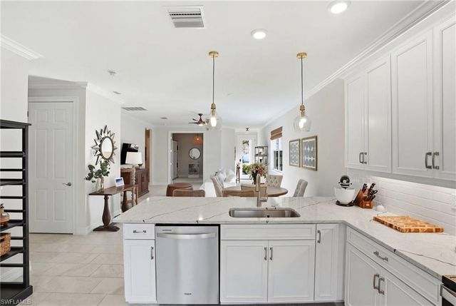 28306 Captiva Shell LOOP, Bonita Springs, FL 34135