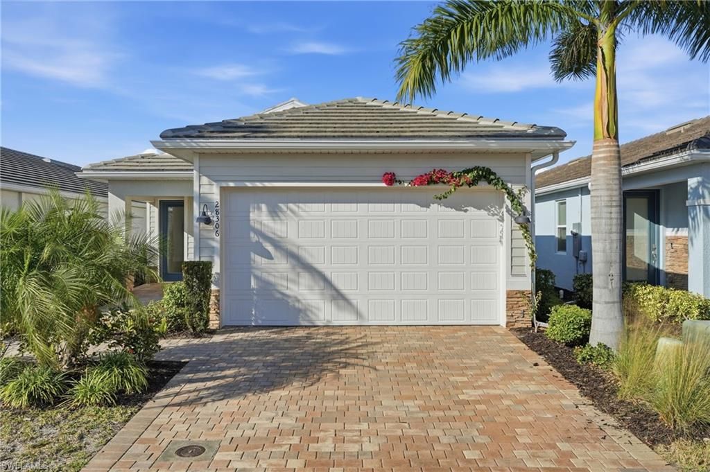28306 Captiva Shell LOOP, Bonita Springs, FL 34135