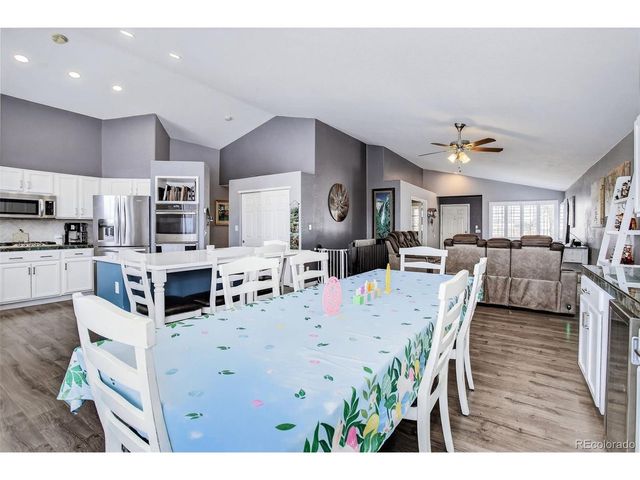 19824 E Stanford Dr, Centennial, CO 80015