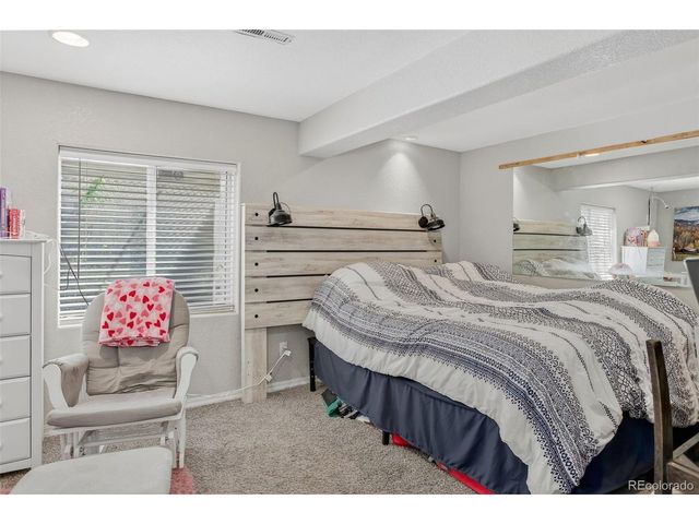 19824 E Stanford Dr, Centennial, CO 80015