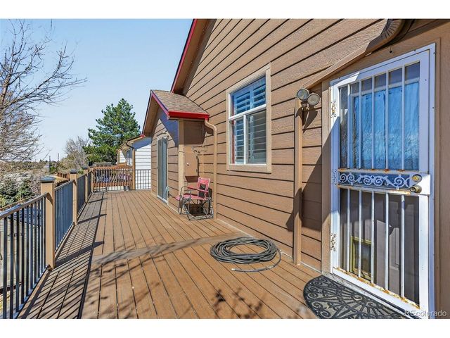 19824 E Stanford Dr, Centennial, CO 80015