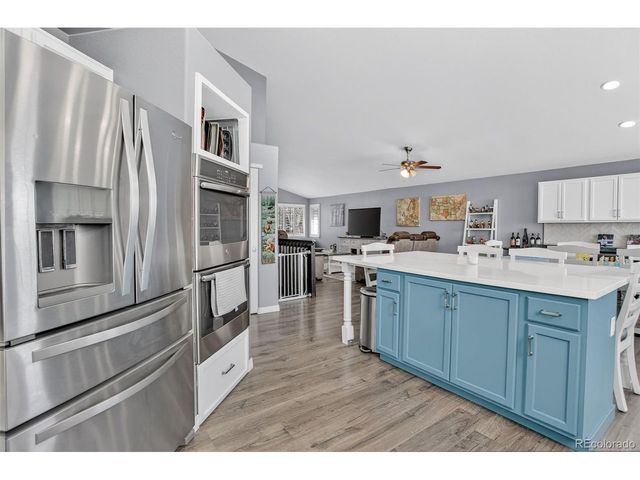 19824 E Stanford Dr, Centennial, CO 80015