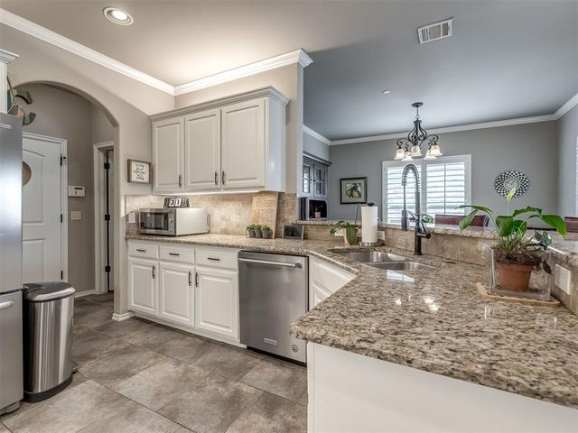 5513 NW 128th Street, Oklahoma City, OK 73142