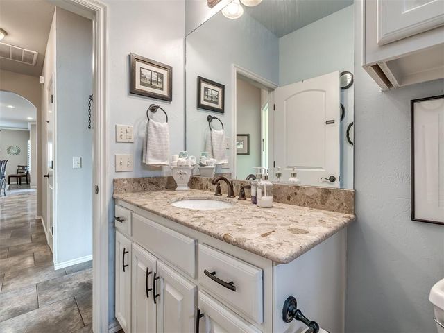 5513 NW 128th Street, Oklahoma City, OK 73142