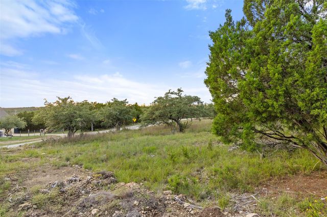 000 Mirela Ann RD, Dripping Springs, TX 78620
