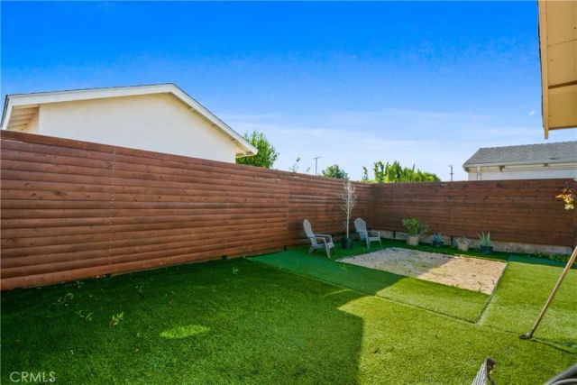 9424 Los Angeles, Bellflower, CA 90706